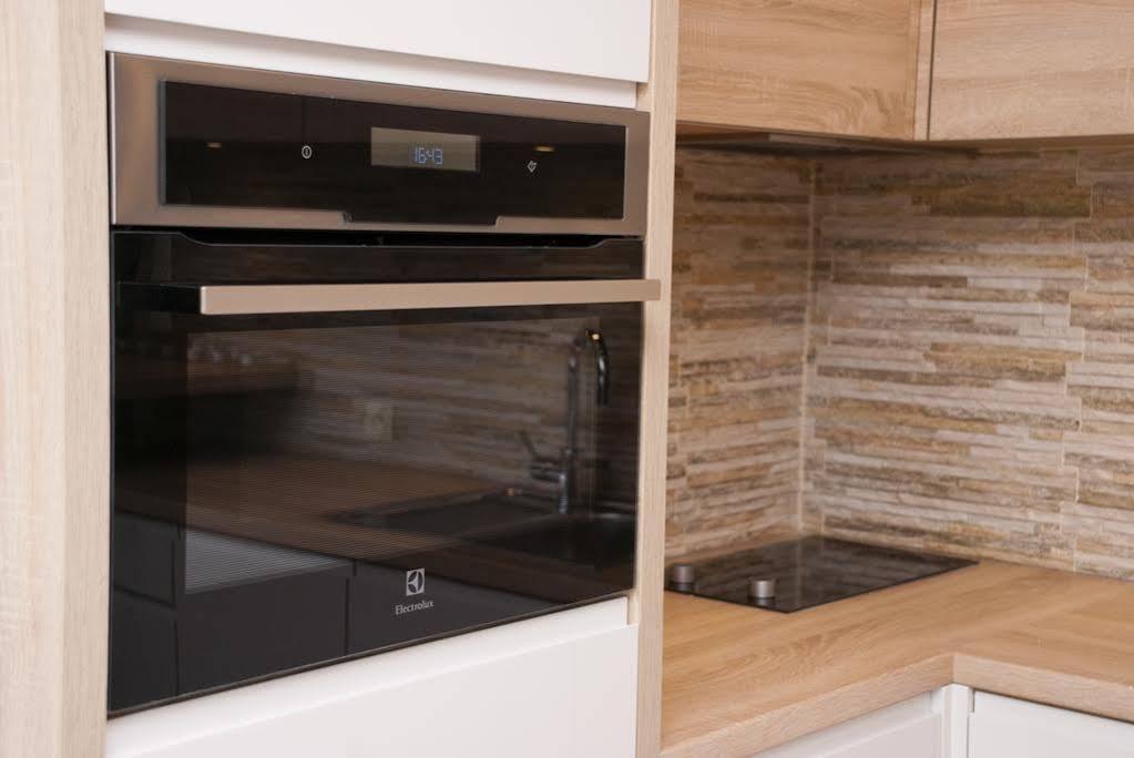 פוזנן Apartamenty I.M.A Towarowa מראה חיצוני תמונה