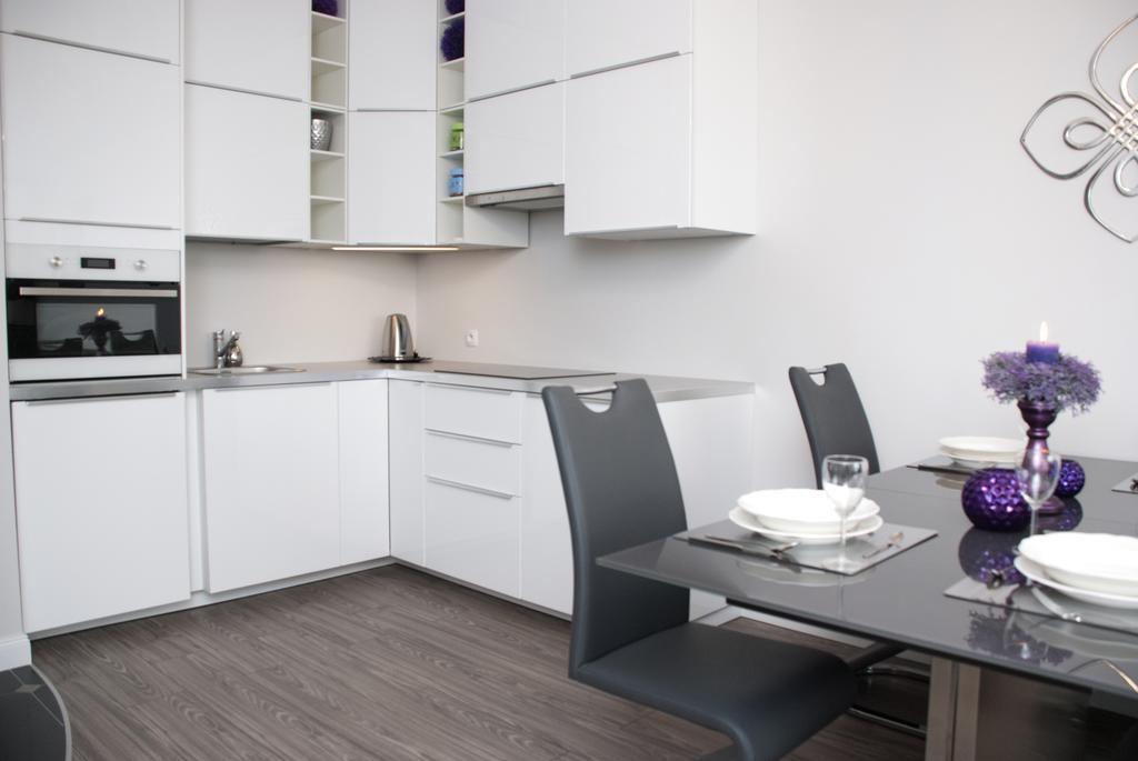 פוזנן Apartamenty I.M.A Towarowa חדר תמונה